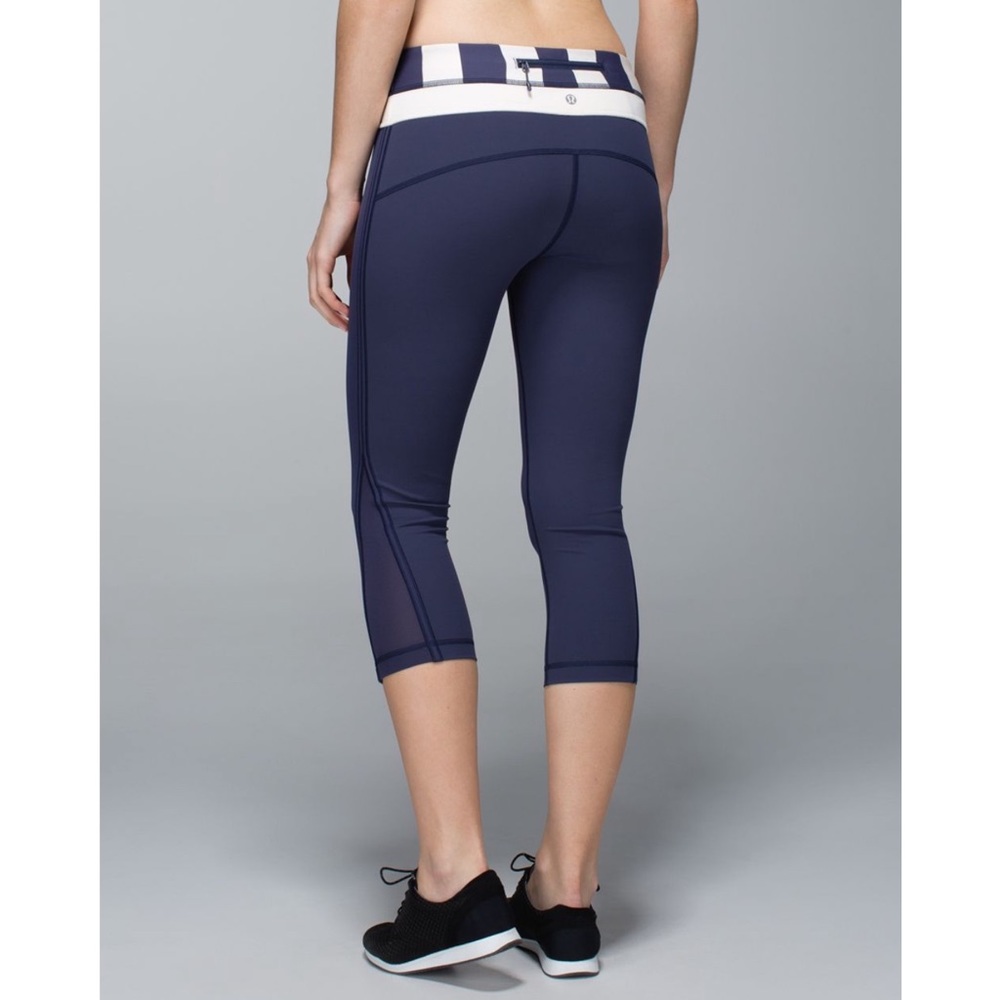 Lululemon Up The Pace Crop